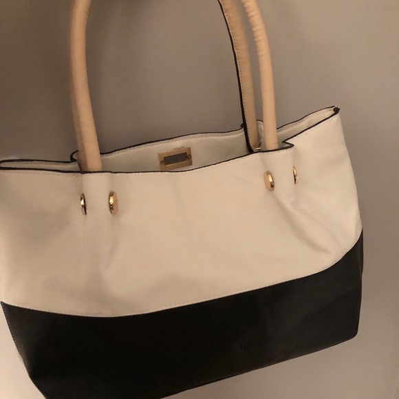 Two Purses - Picture 4 of 4